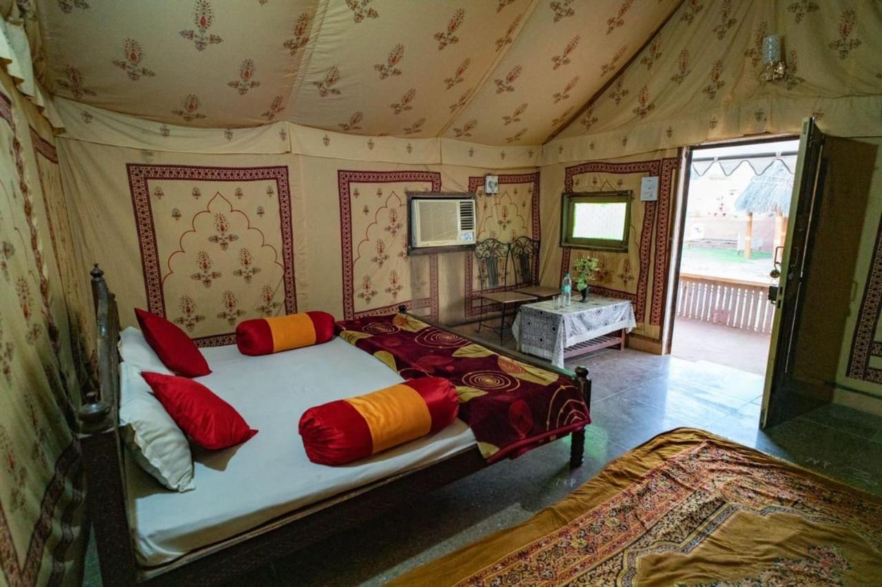 Khuri Resort Экстерьер фото